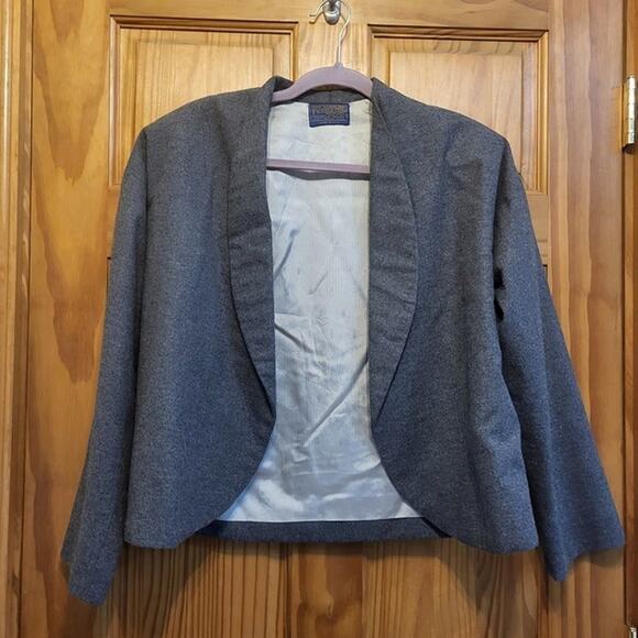 Pendleton Jackets & Blazers - Vintage Pendleton Womens Jacket with shoulder pads size small
